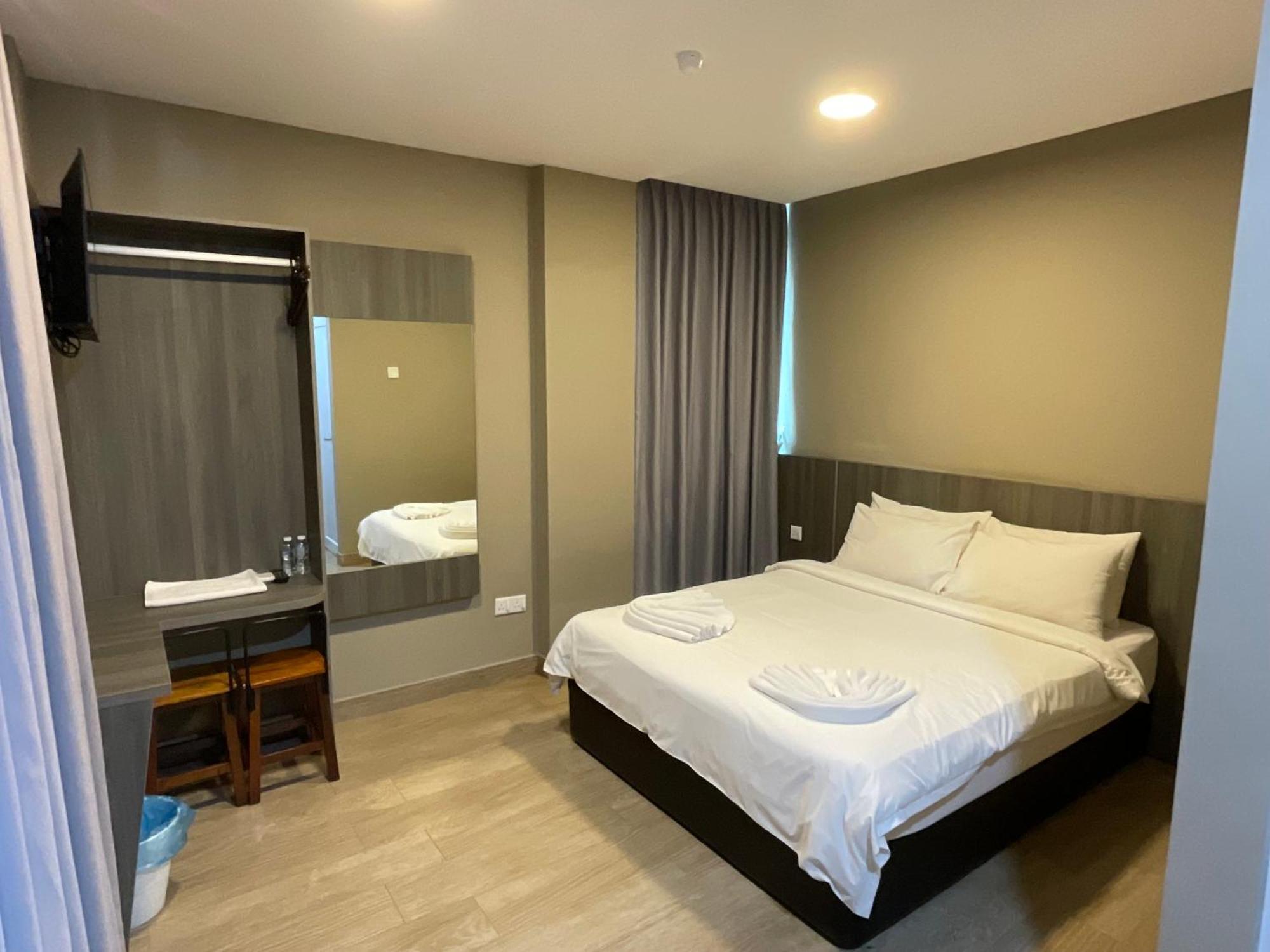 Zitro Hotel Port Dickson Esterno foto
